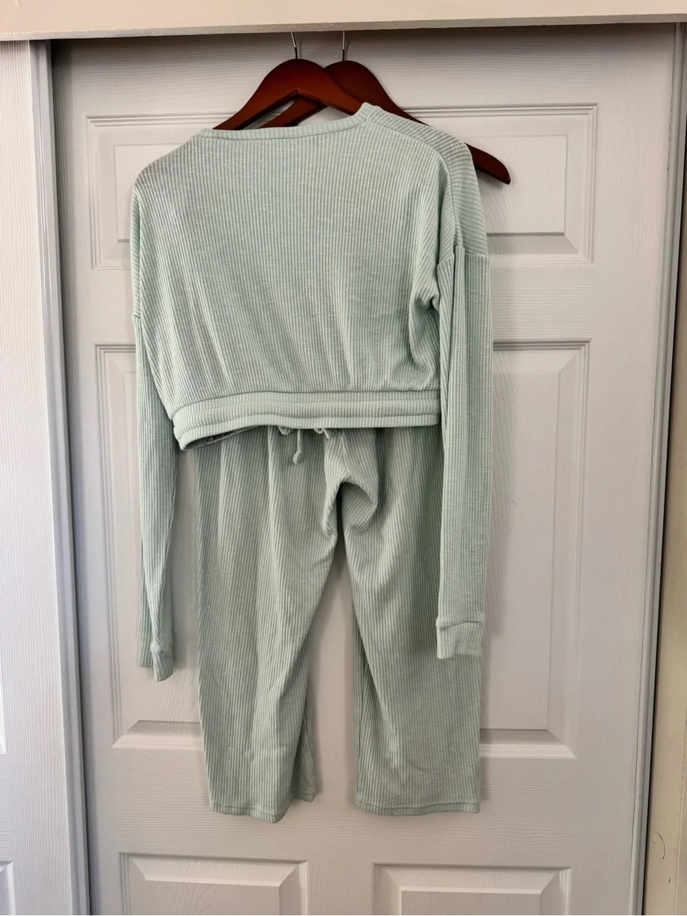 Gymshark Sage Green Ribbed Lounge Set Small Wide Leg Capri Pants - Picture 5 of 6